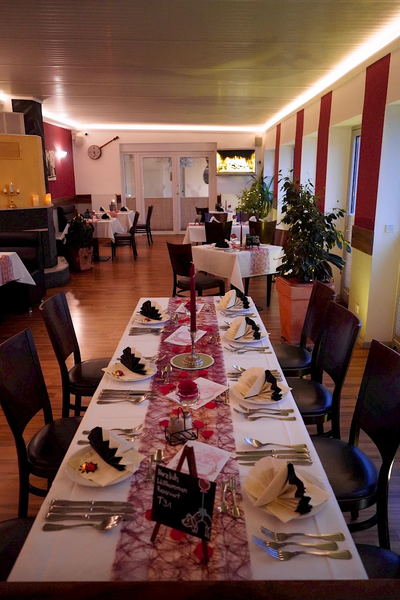 Unser gemütlicher Wintergarten mit Option für Festlichkeiten